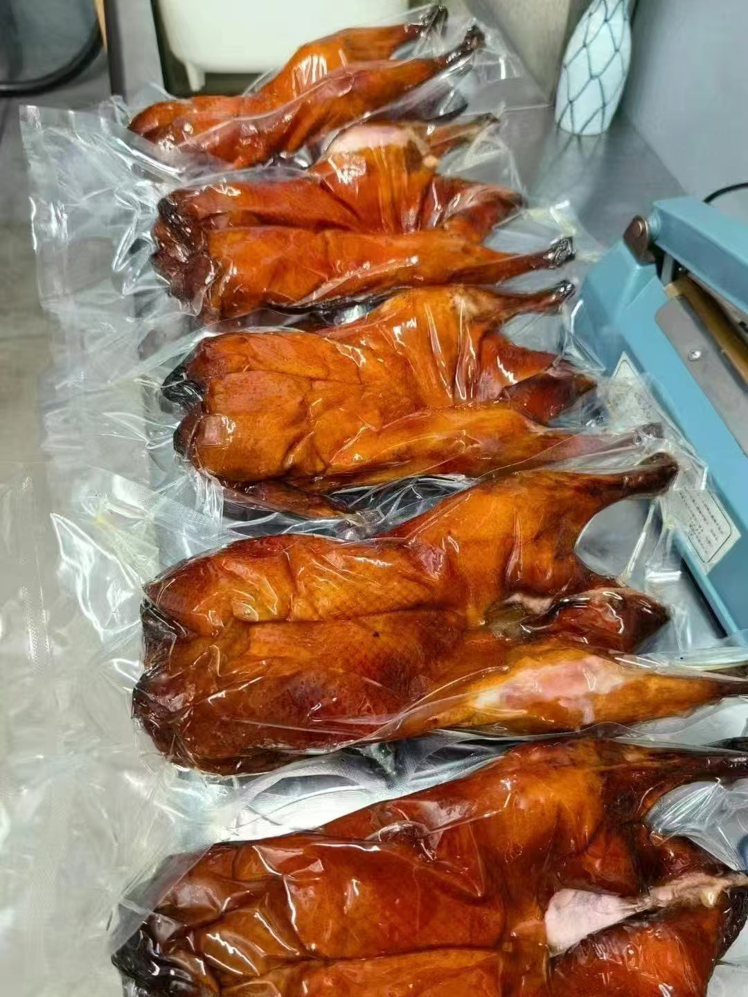本店自营商品 现烤 北京烤鴨(1只烤鴨+1份烤鴨醤+20張鴨餅) 冷藏发货口感最佳 加热即食