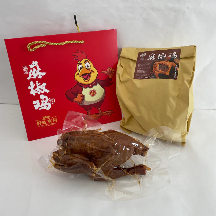 麻椒鸡    800g-1000g   比普通的鸡大不少  亮哥 麻椒鶏      超级无敌好吃 麻辣鲜香哦