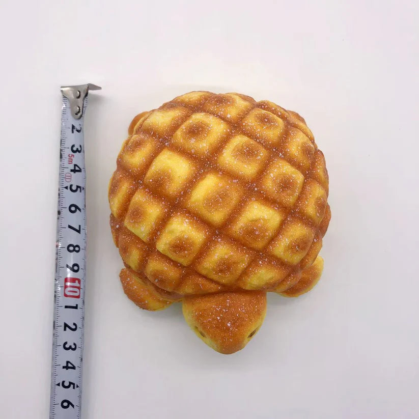 A小金龟  重量83g   捏捏乐解压玩具模型  可爱软糯慢回弹 装饰品  长10cm 宽8cm 高5cm   手握刚好哦